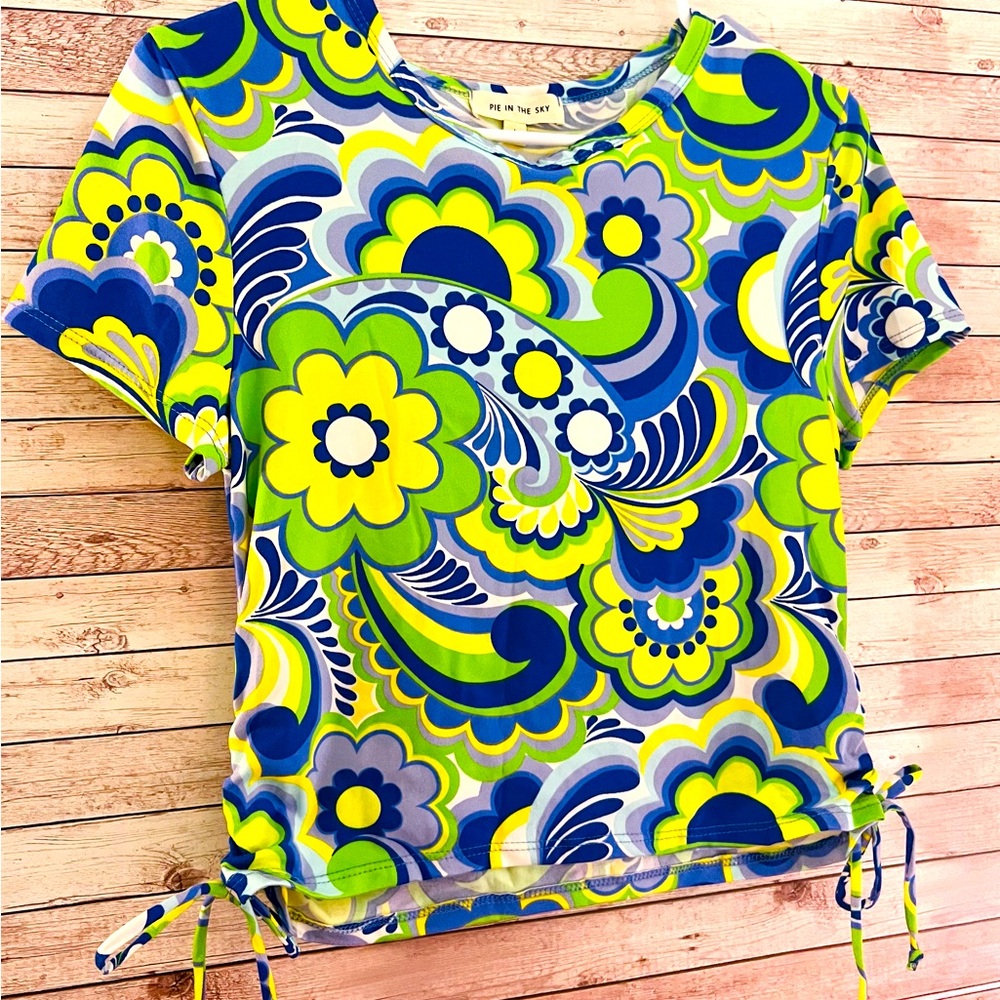 Pie in the Sky | Colorful Boutique Top w/ Ties